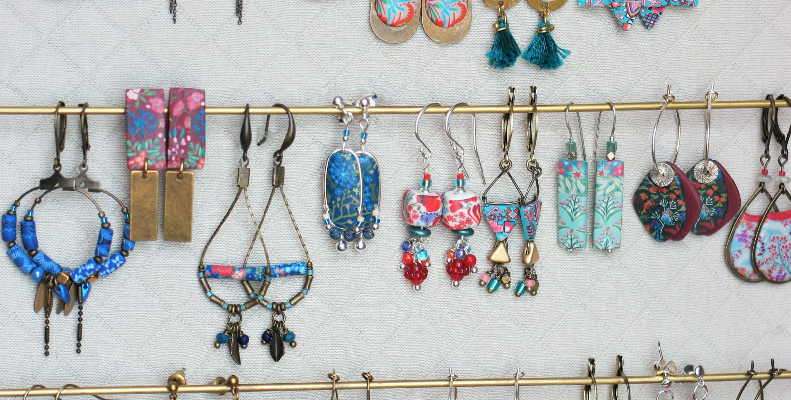 Colorful jewelry with original patterns
