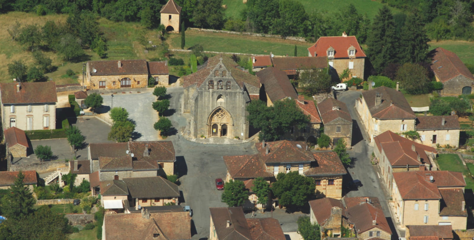 Aerial view of Montcabrier