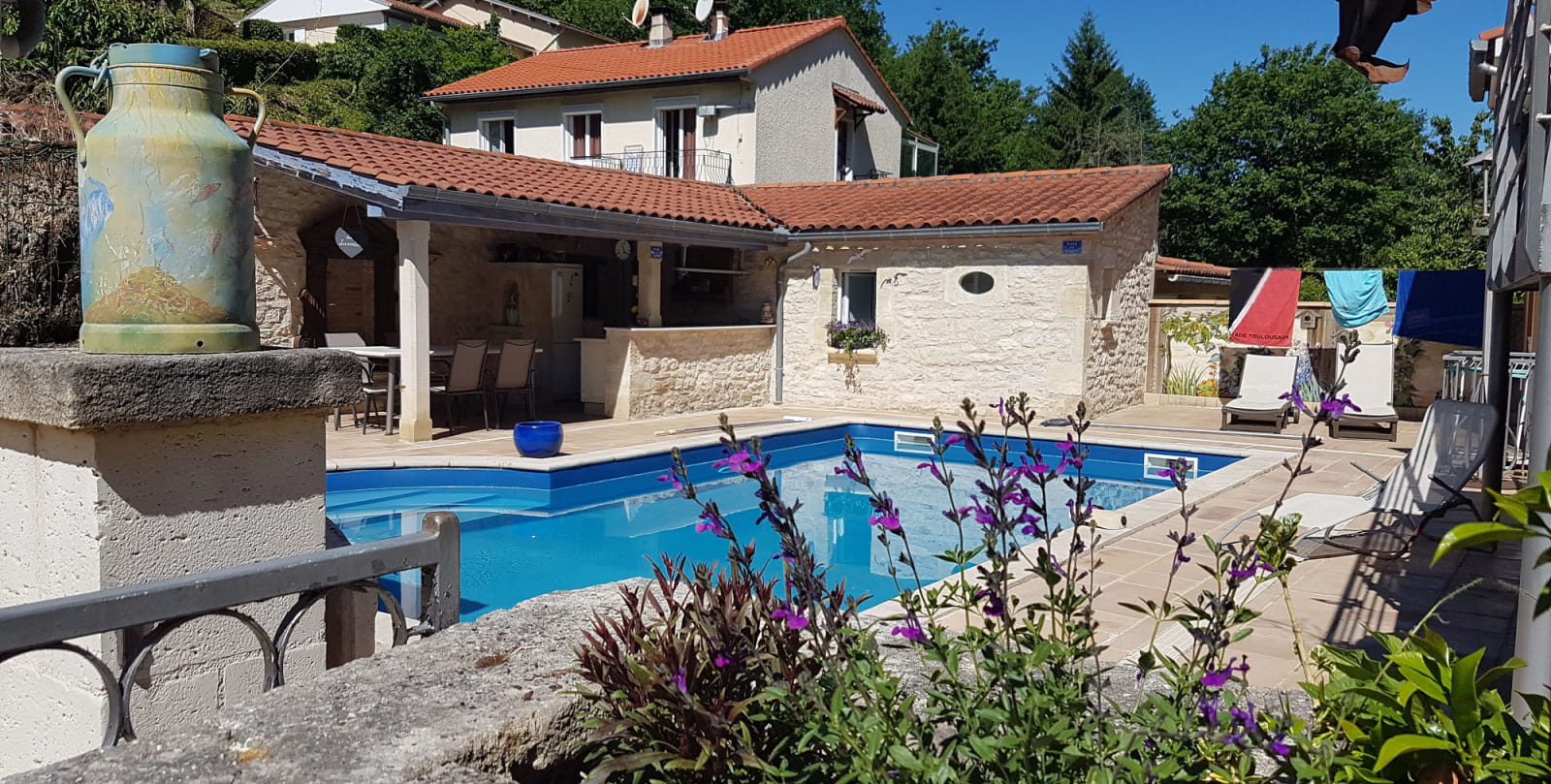 piscine-chambre-hotes-cahors-lot